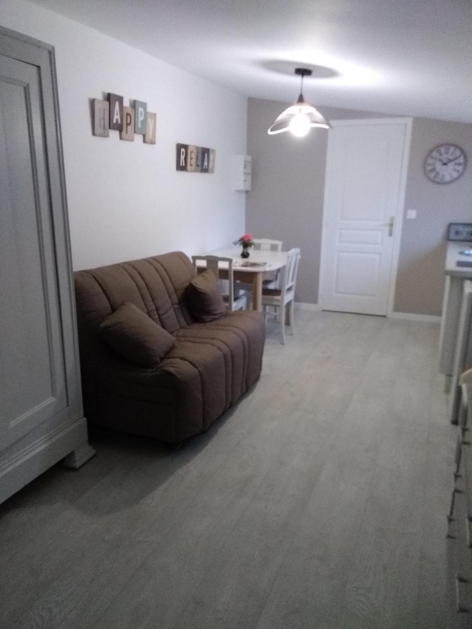 Chambre D Hotes La Barriere Channay-sur-Lathan 外观 照片
